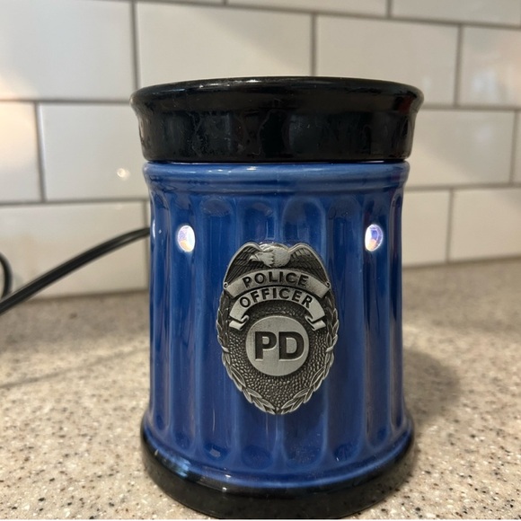 Scentsy Blue Police Officer Wax Warmer - Picture 1 of 6
